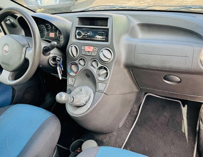 Fiat Panda 1.2 Emotion (12)