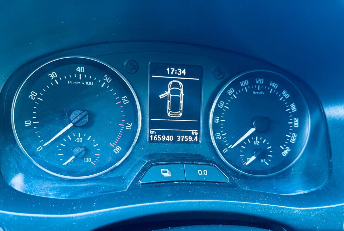 Skoda Fabia 1.2 12V 70CV 5p. Monte-Carlo (11)