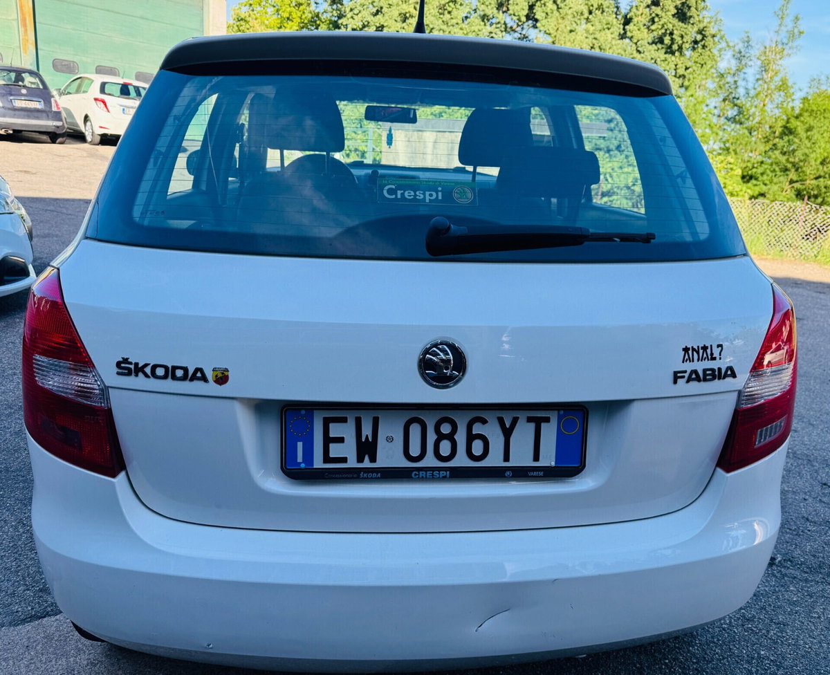 Skoda Fabia 1.2 12V 70CV 5p. Monte-Carlo (8)