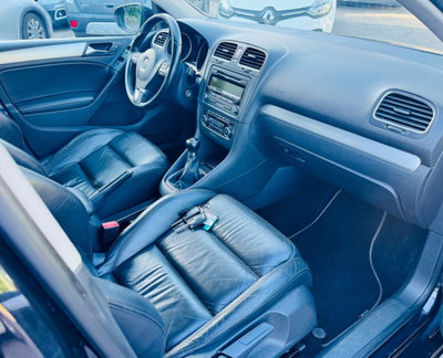 Volkswagen Golf 2.0 TDI 110CV DPF 5p. Highline (14)