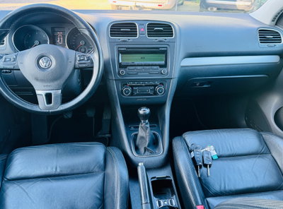 Volkswagen Golf 2.0 TDI 110CV DPF 5p. Highline (16)