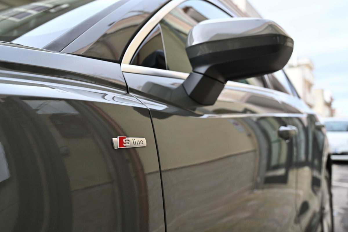 Audi Q3 Sportback 35 TDI quattro S tronic S line edition (11)