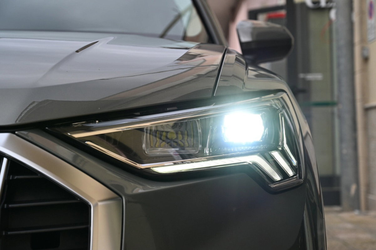 Audi Q3 Sportback 35 TDI quattro S tronic S line edition (12)