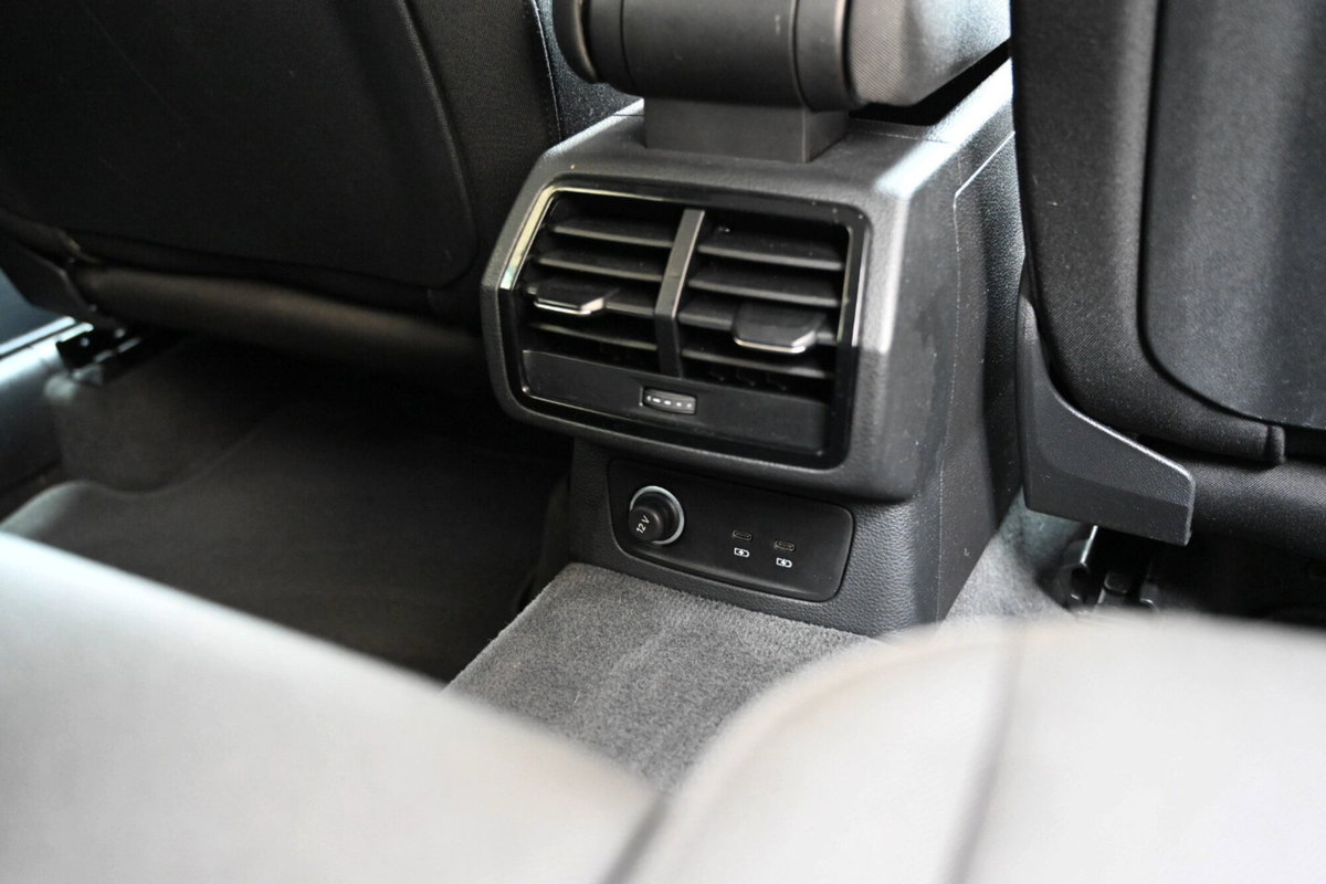 Audi Q3 Sportback 35 TDI quattro S tronic S line edition (20)