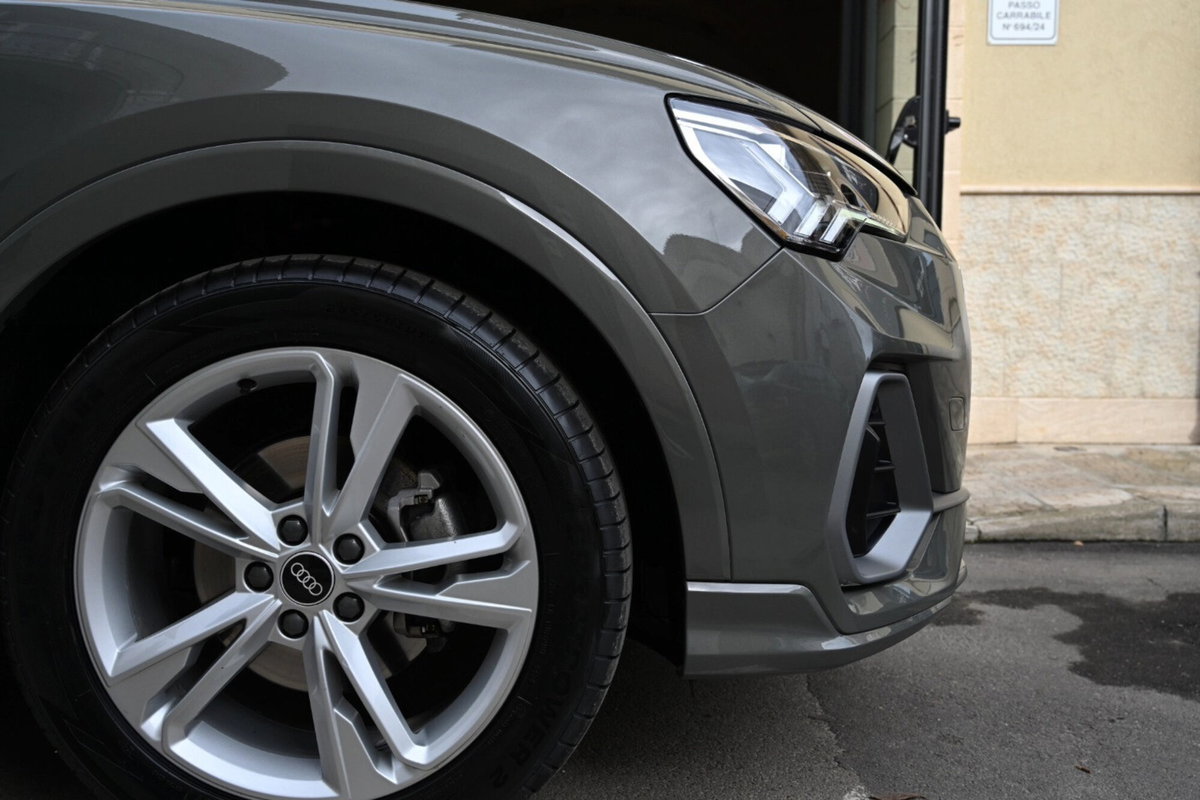 Audi Q3 Sportback 35 TDI quattro S tronic S line edition (7)