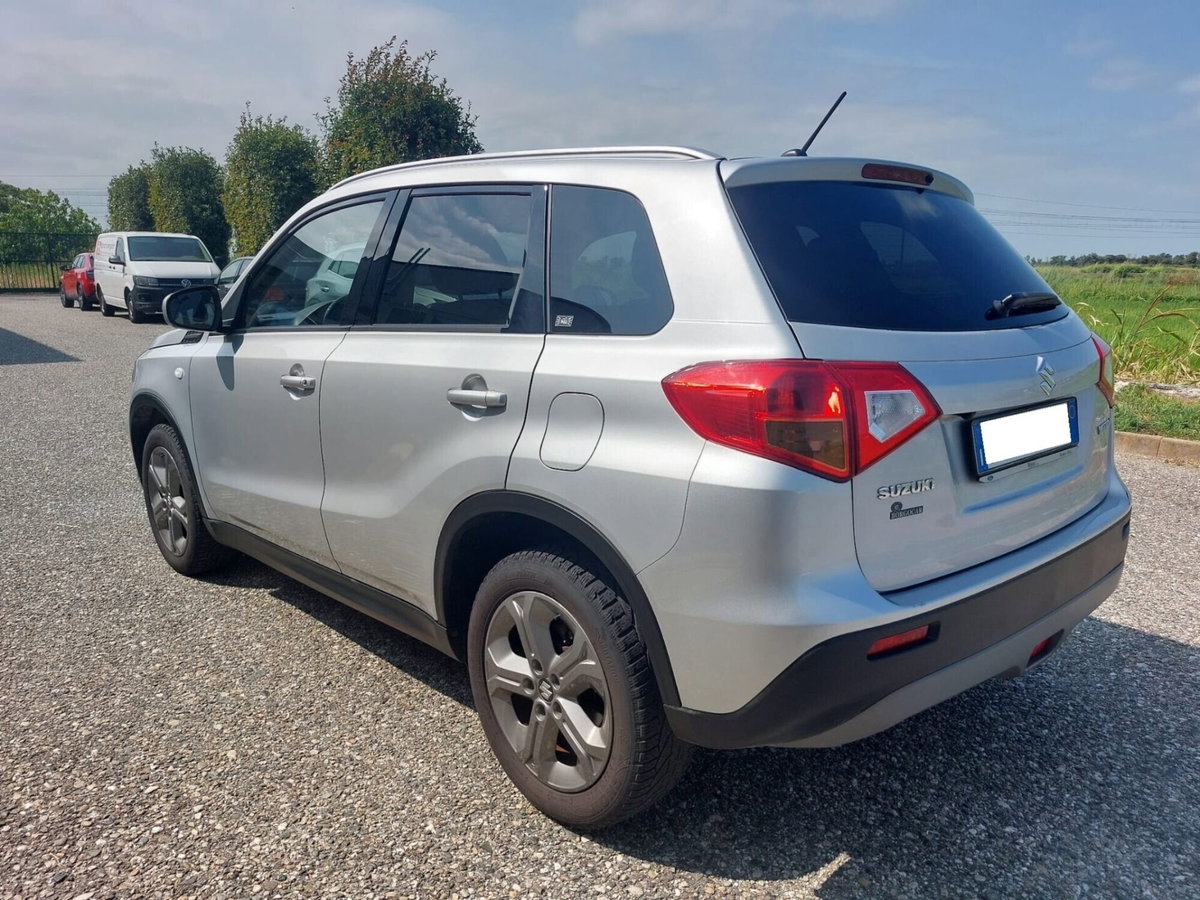 Suzuki Vitara 1.6 DDiS V-Cool (9)