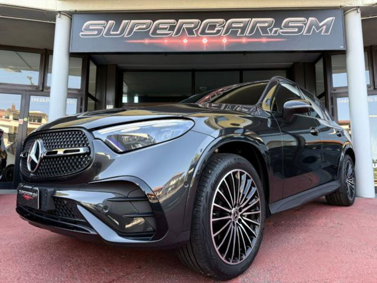 Mercedes-Benz GLC 220 d 4Matic Mild Hybrid AMG Premium Plus (2)