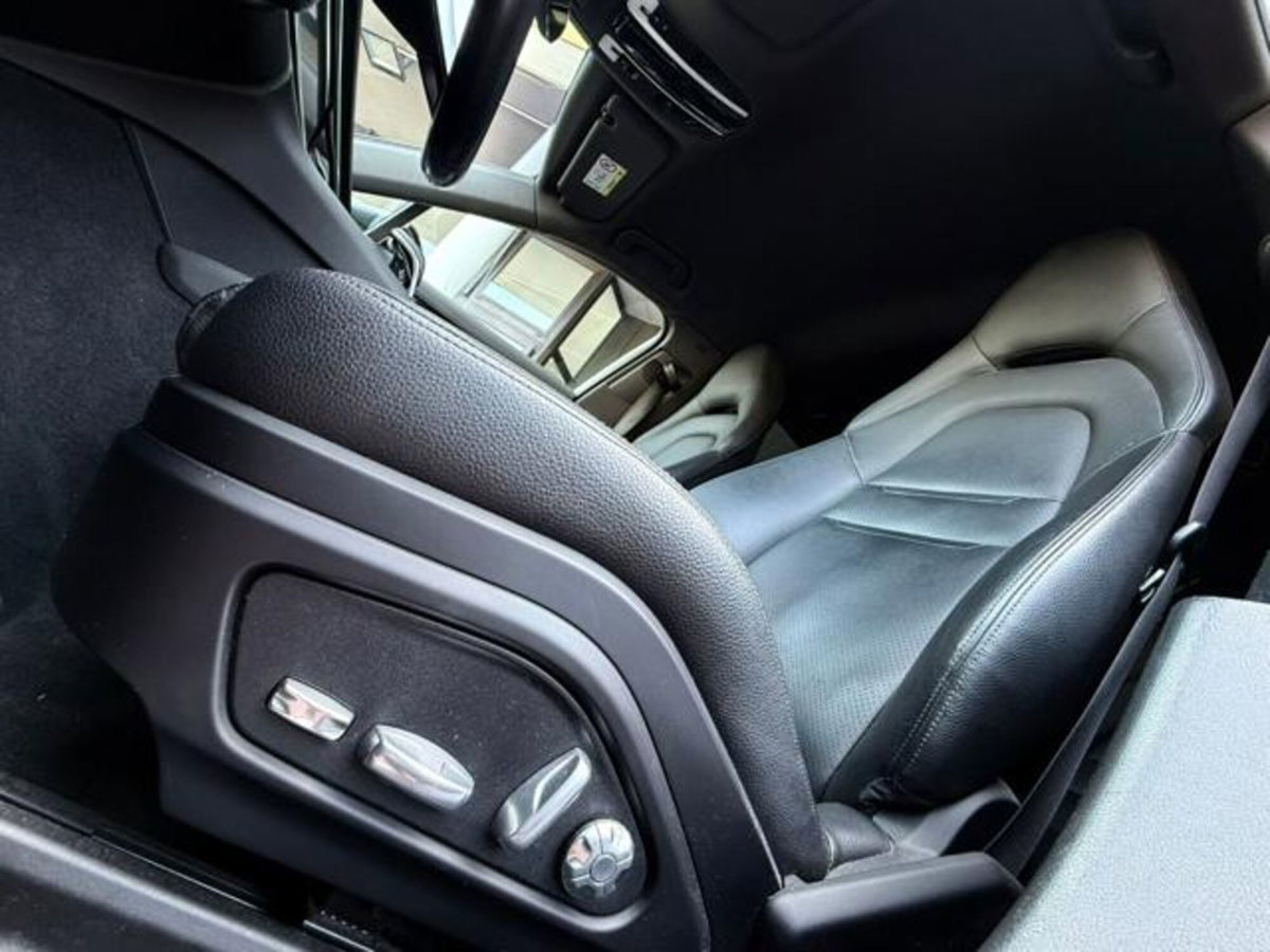Porsche Panamera 2.9 4 auto (11)