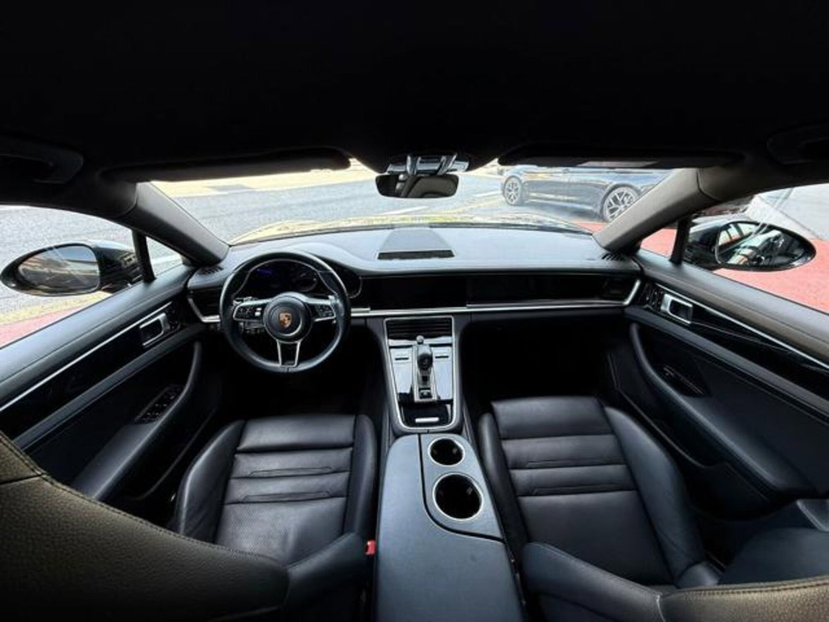 Porsche Panamera 2.9 4 auto (8)
