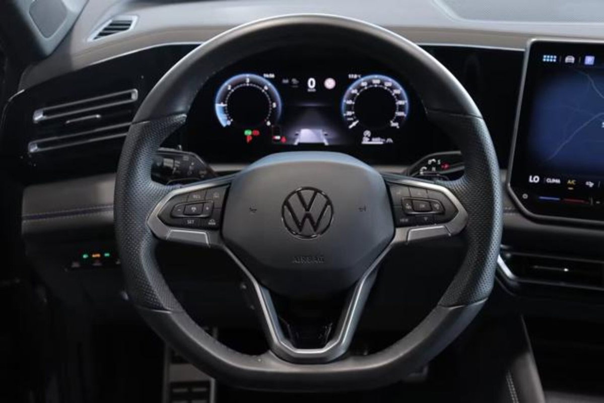 Volkswagen Tiguan Allspace 2.0 tdi R-Line 150cv dsg (15)