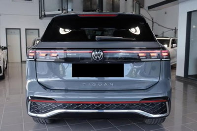 Volkswagen Tiguan Allspace 2.0 tdi R-Line 150cv dsg (6)