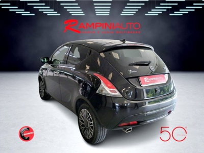 Lancia Ypsilon 1.0 FireFly 5 porte S&S Hybrid Gold Plus (11)