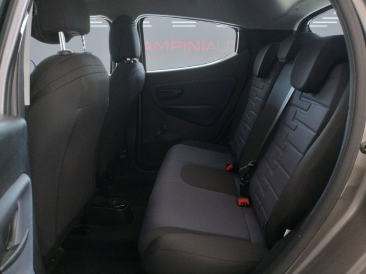 Lancia Ypsilon 1.0 FireFly 5 porte S&S Hybrid Gold Plus (17)