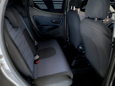 Lancia Ypsilon 1.0 FireFly 5 porte S&S Hybrid Gold Plus (18)