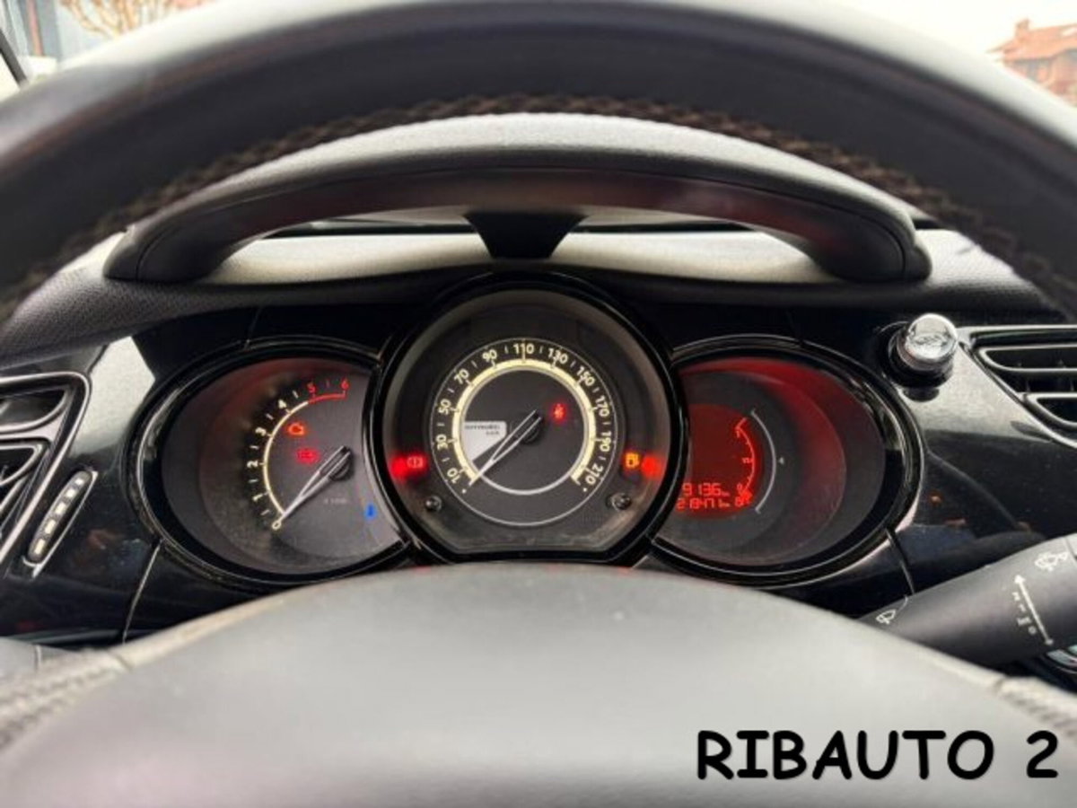 Citroen C3 BlueHDi 75 Live Edition (14)