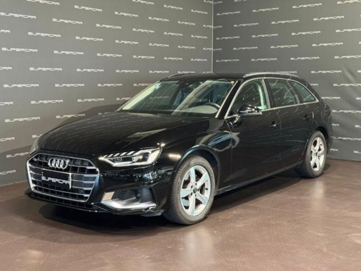 Audi A4 Avant 30 TDI/136 CV S tronic Business Advanced