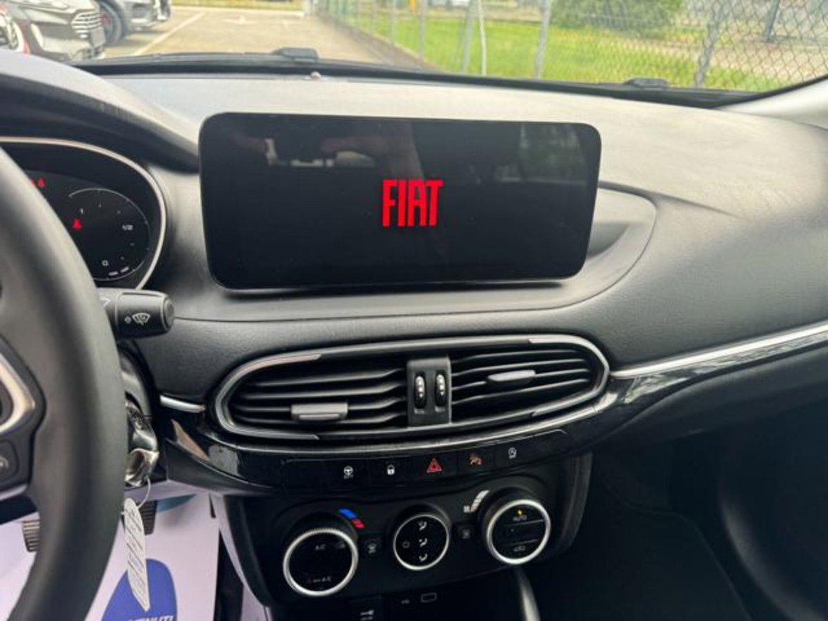 Fiat Tipo Tipo 5p 1.0 t3 Cross 100cv (10)