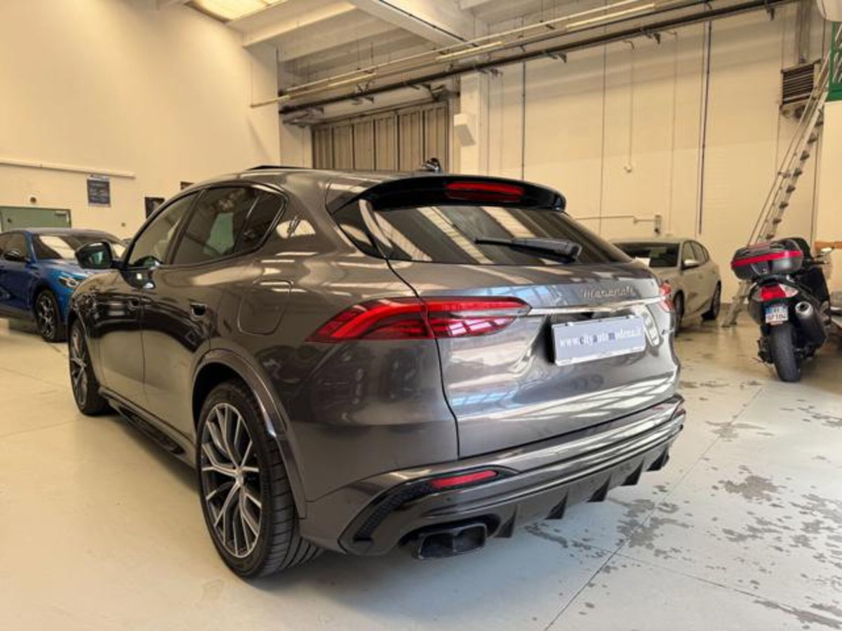 Maserati Grecale 3.0 V6 Trofeo 530cv auto (5)