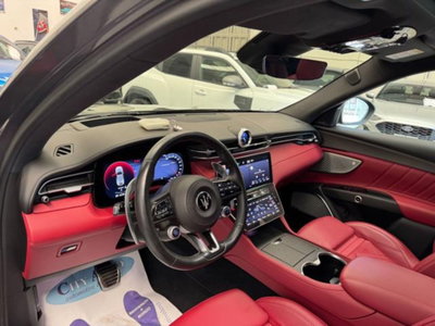 Maserati Grecale 3.0 V6 Trofeo 530cv auto (9)