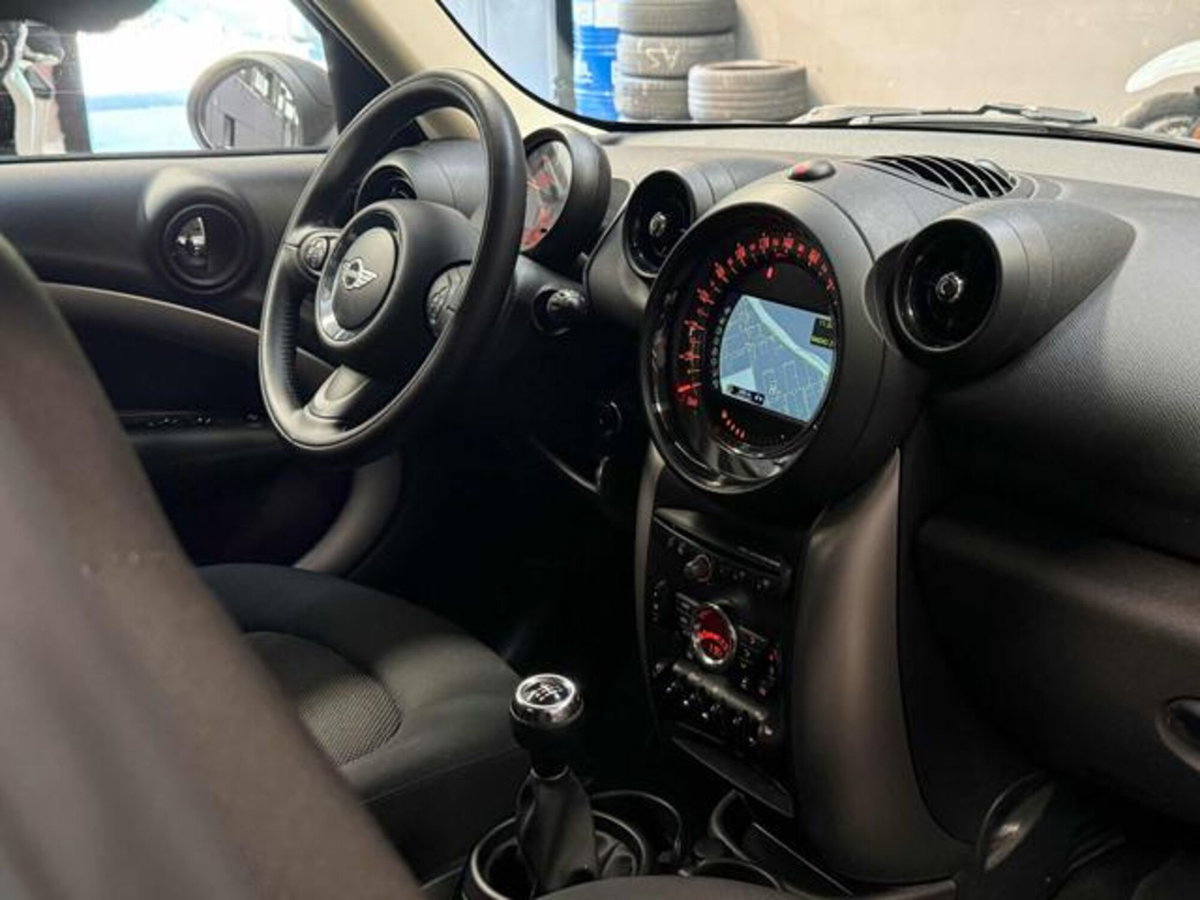 MINI Mini Countryman 1.6 One D Business Countryman (14)