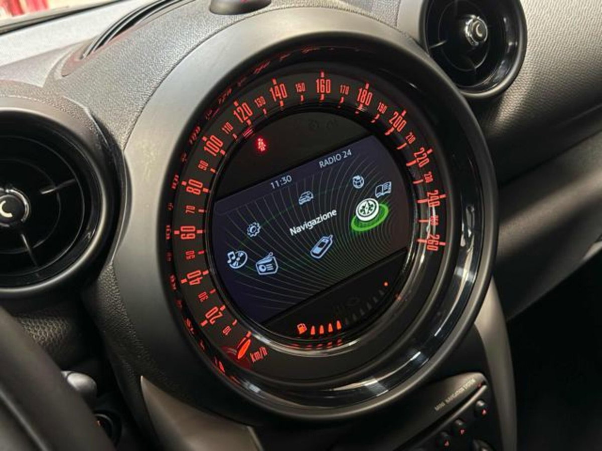 MINI Mini Countryman 1.6 One D Business Countryman (19)