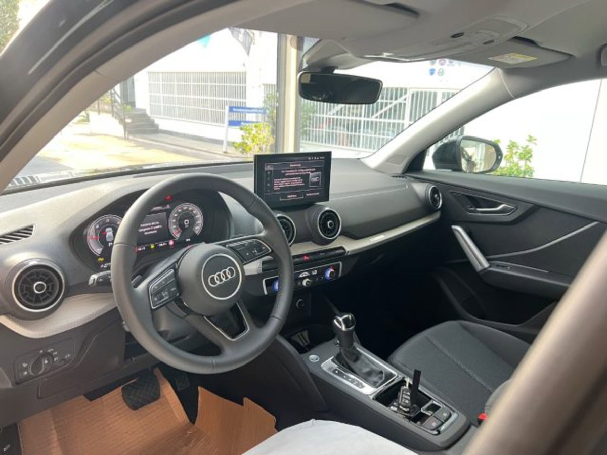 Audi Q2 Q2 35 TDI quattro S tronic S line Edition (15)