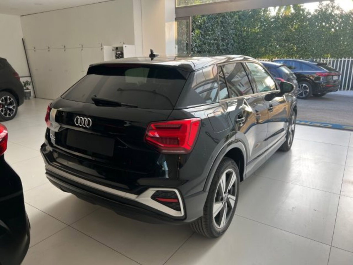 Audi Q2 Q2 35 TDI quattro S tronic S line Edition (7)
