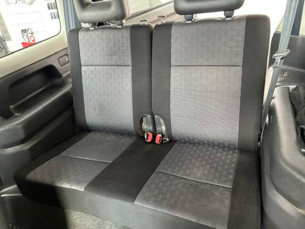 Suzuki Jimny 1.5 DDiS cat 4WD JLX Più (12)
