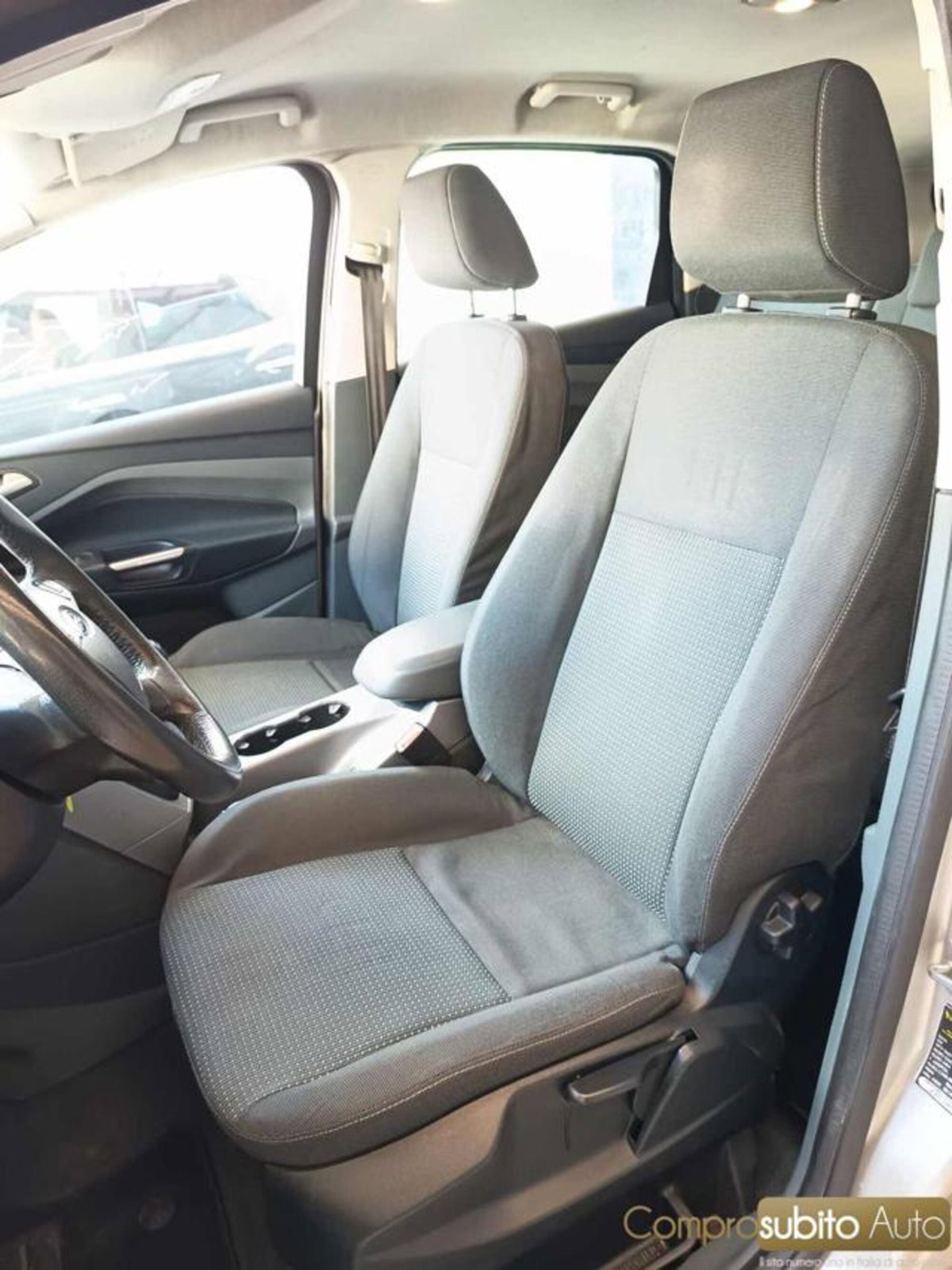Ford C-Max 1.6 120CV GPL Plus (11)