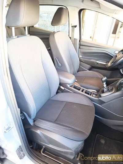Ford C-Max 1.5 TDCi 95CV Start&Stop Titanium (16)