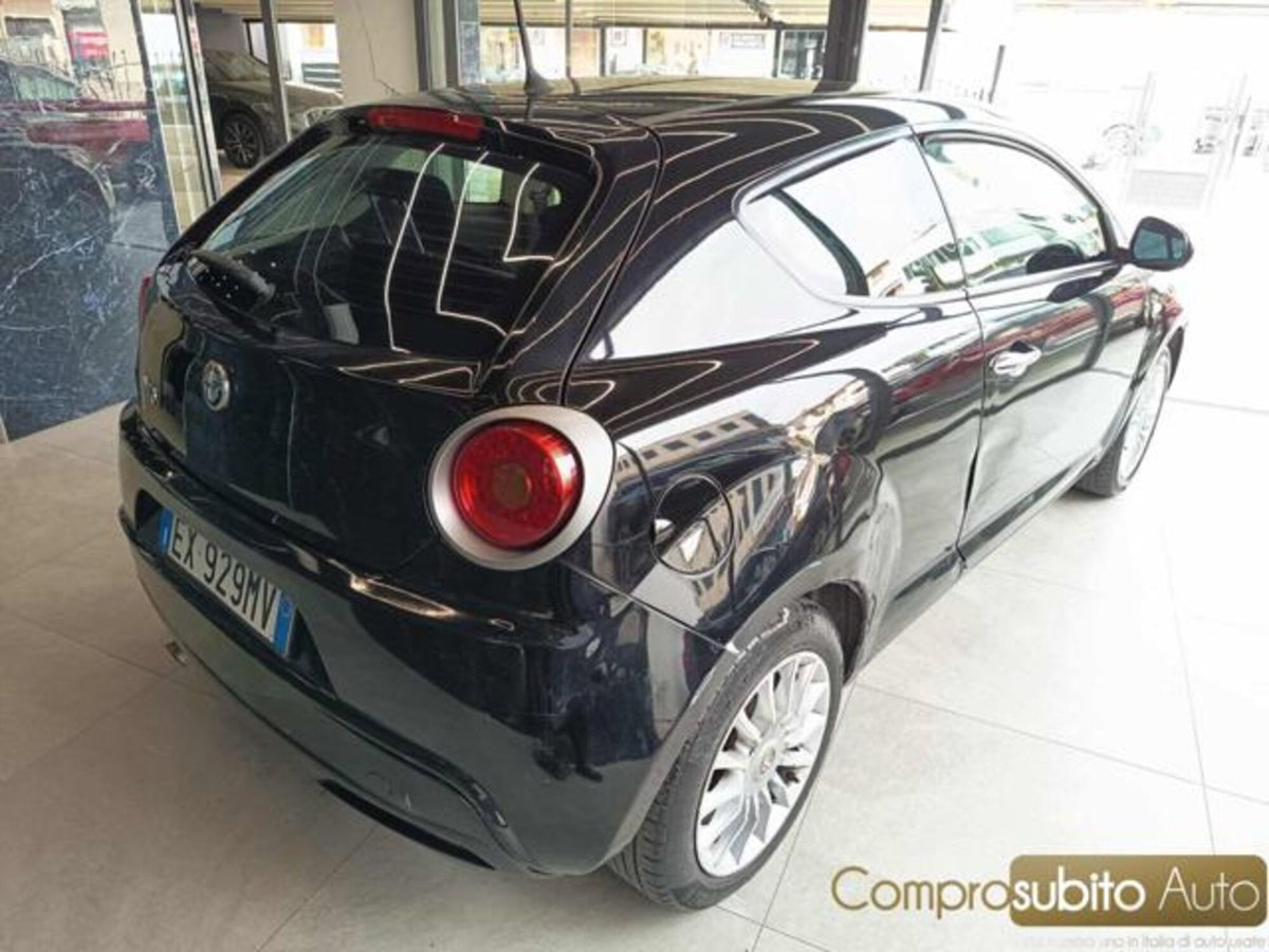 Alfa Romeo MiTo 1.4 T 120 CV GPL Distinctive (4)