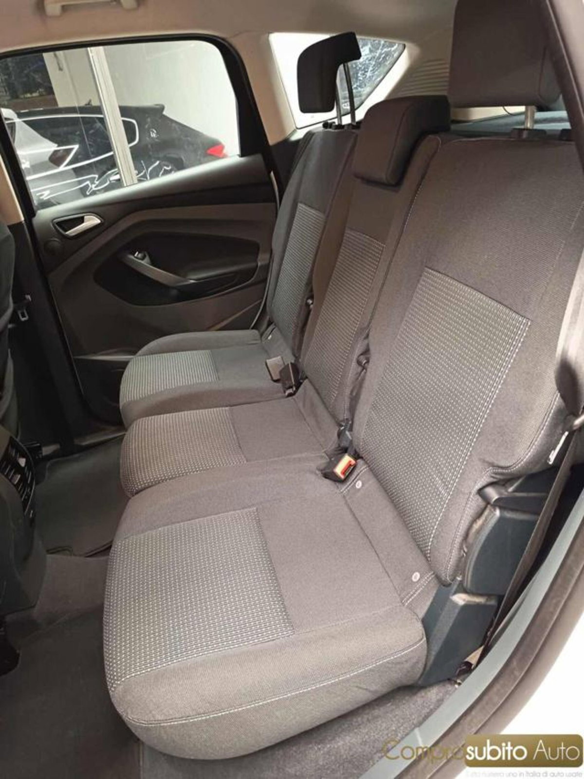 Ford C-Max 1.0 EcoBoost 125CV Start&Stop Titanium (18)