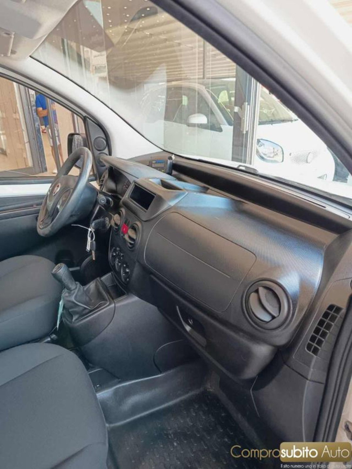 Fiat Fiorino 1.3 MJT 95CV Combinato (20)