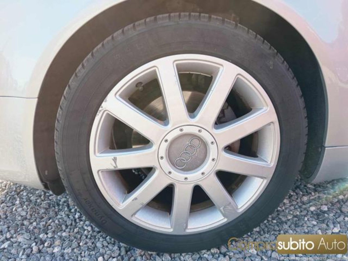 Audi A4 Avant 1.9 TDI F.AP. Sport (14)