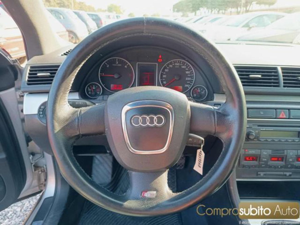 Audi A4 Avant 1.9 TDI F.AP. Sport (9)
