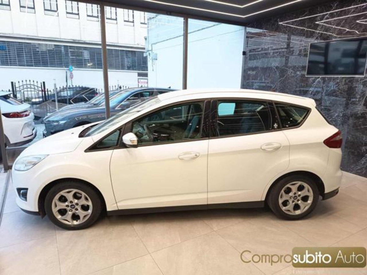 Ford C-Max 1.6 TDCi 95CV Titanium (7)