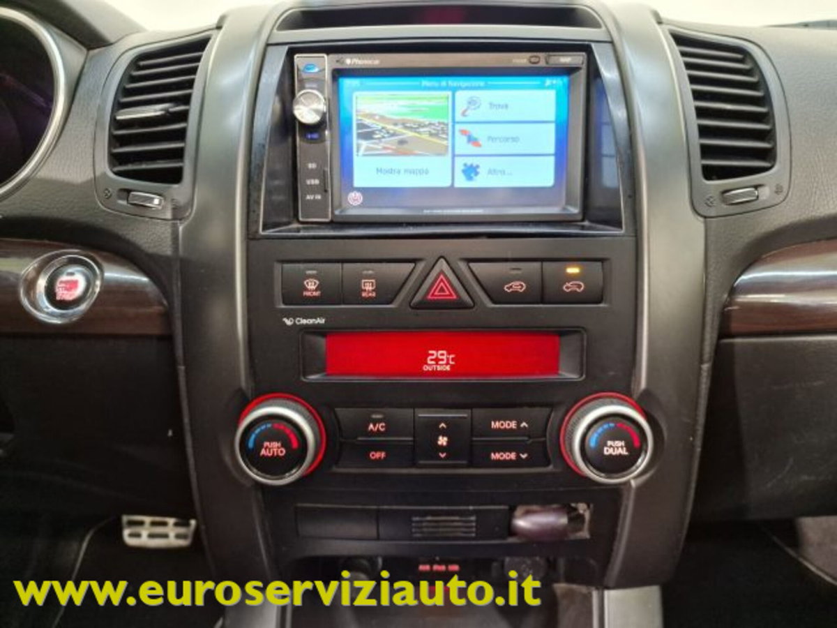 Kia Sorento 2.2 16V CRDI VGT 4WD Active (18)