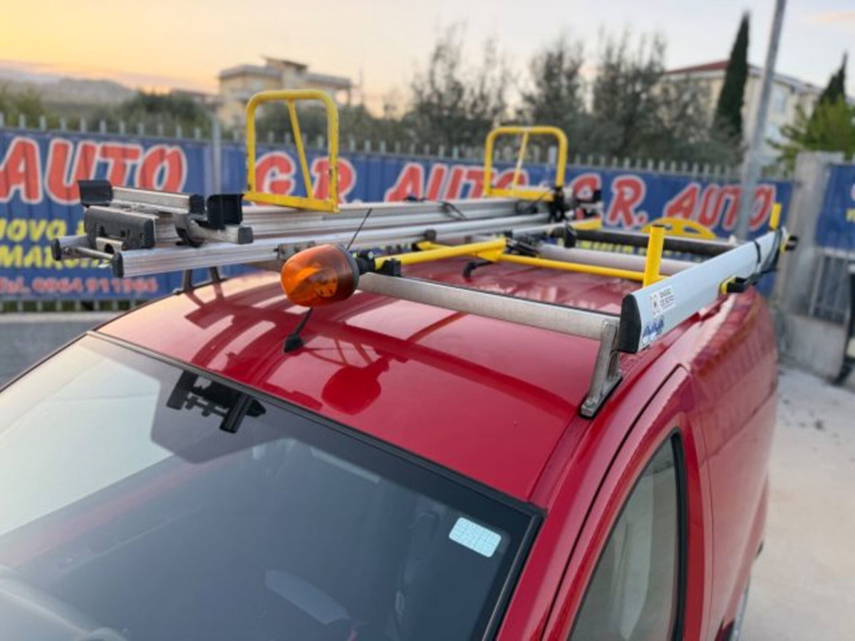 Fiat Fiorino combi N1 1.3 mjt 95cv Adventure (11)