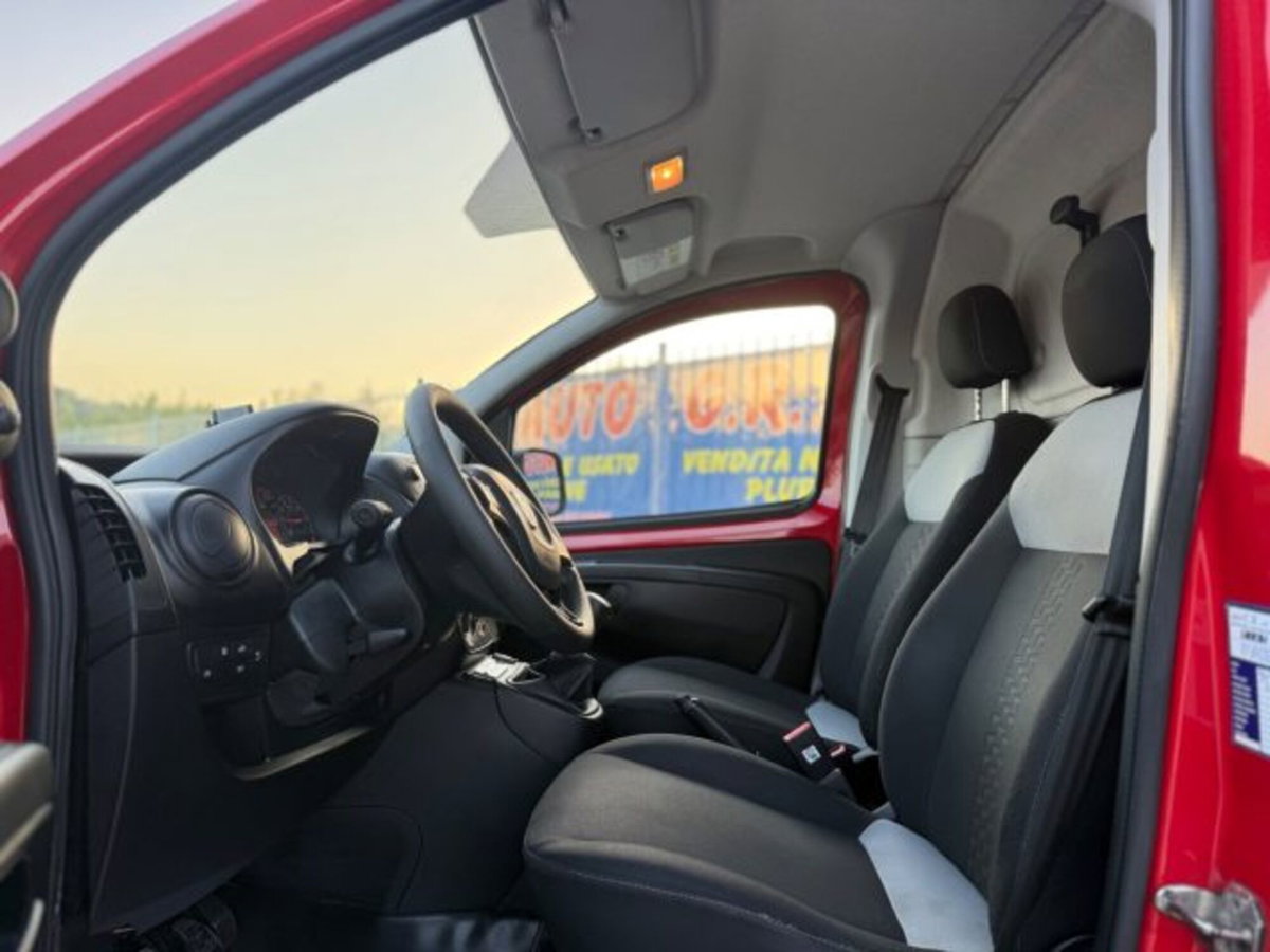Fiat Fiorino combi N1 1.3 mjt 95cv Adventure (14)
