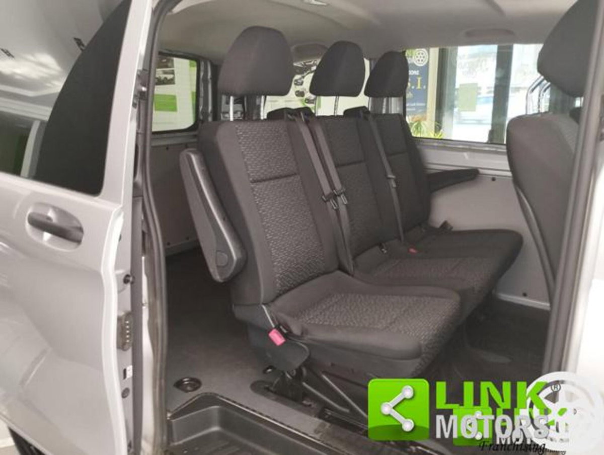 Mercedes-Benz Vito 2.0 119 CDI 4x4 PL Mixto Extra-Long PRO (20)