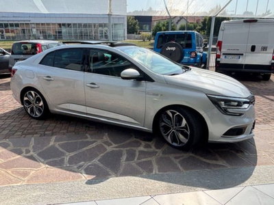 Renault Mégane TCe 140CV EDC FAP Executive (4)