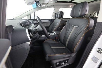 Forthing U-Tour U-Tour 1.5 auto 7p.ti (2)