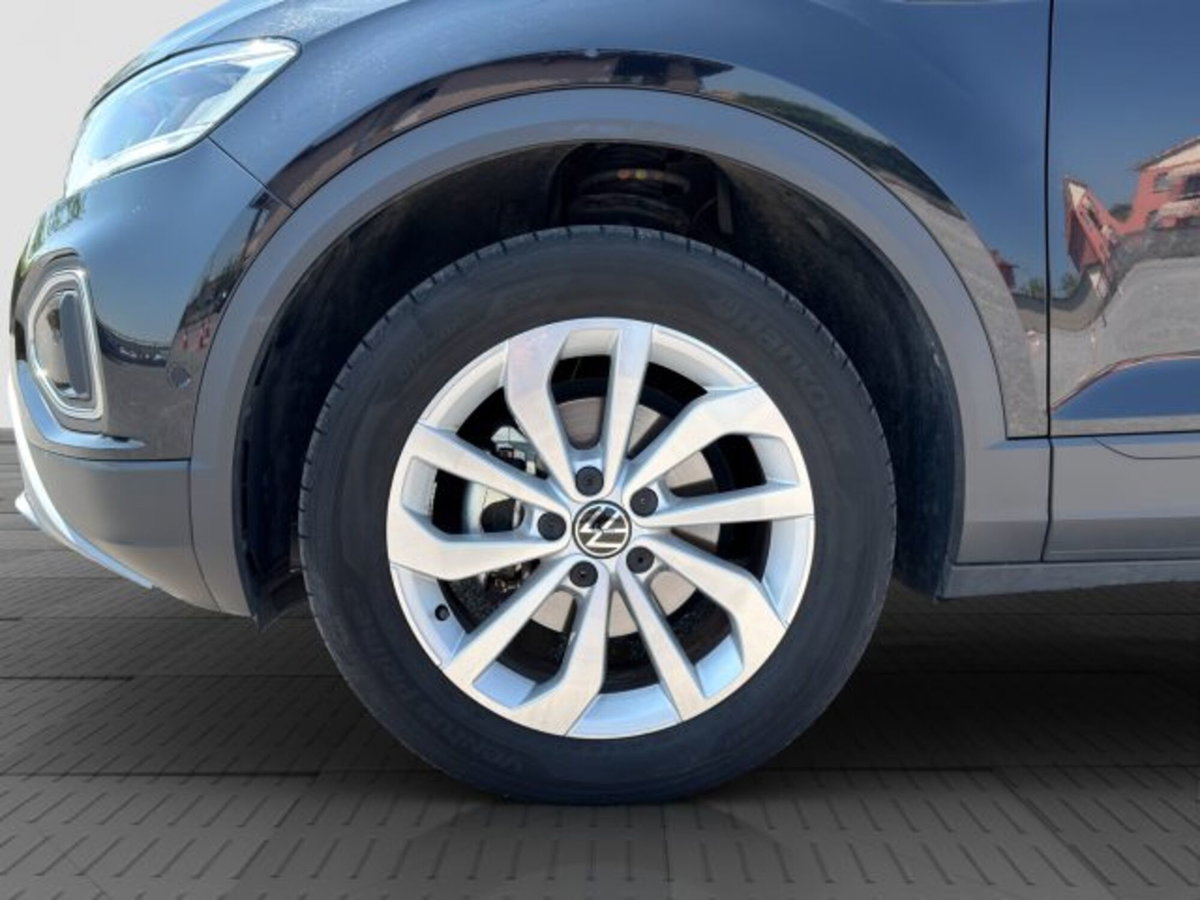 Volkswagen T-Roc 1.5 tsi Life dsg (16)