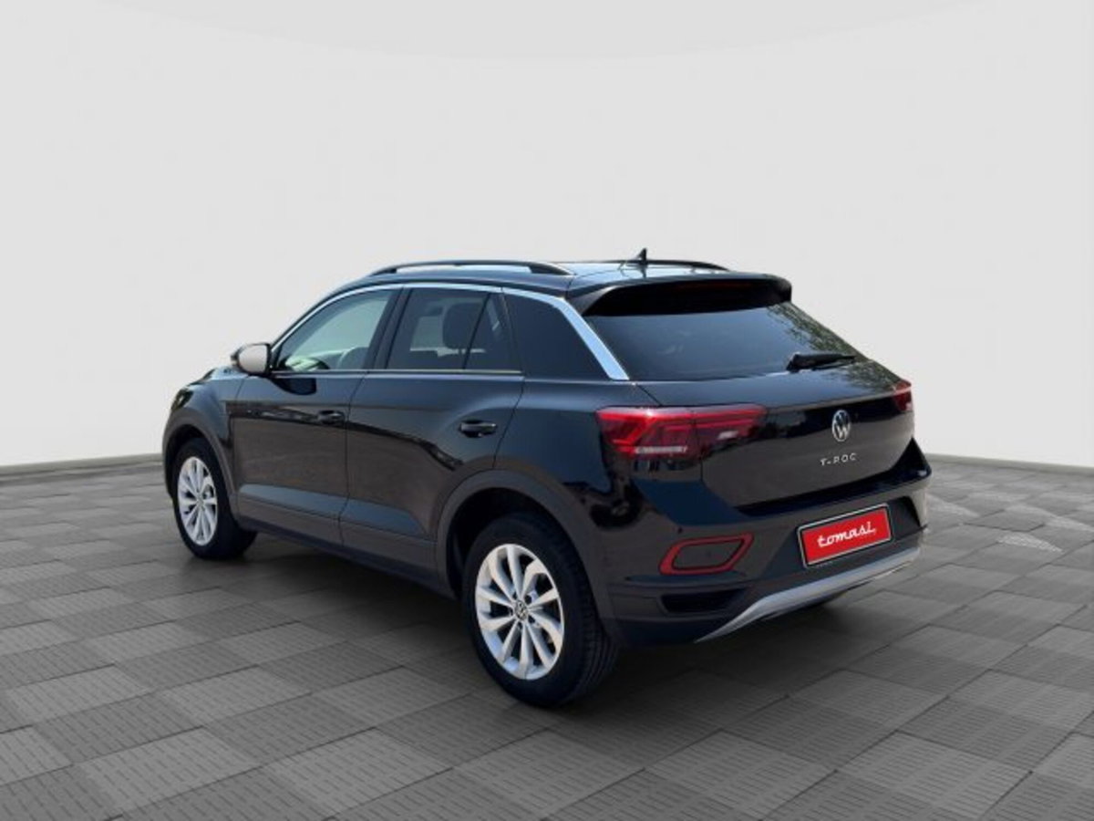 Volkswagen T-Roc 1.5 tsi Life dsg (3)