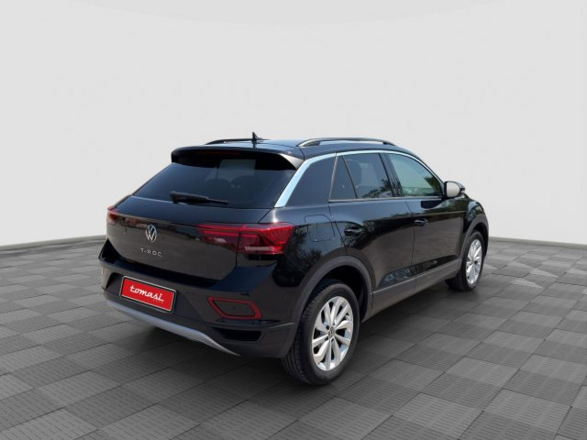 Volkswagen T-Roc 1.5 tsi Life dsg (5)