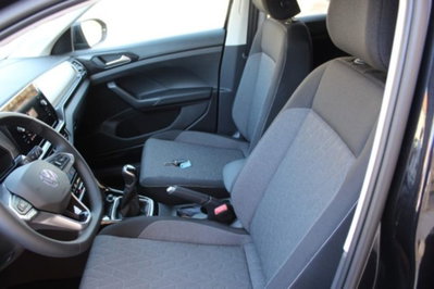 Volkswagen T-Cross 1.0 tsi Edition 95cv (9)