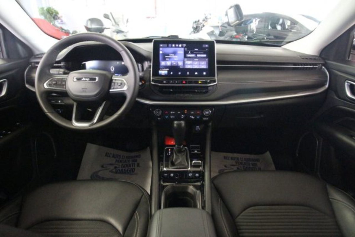 Jeep Compass 1.3 T4 190CV PHEV AT6 4xe Limited (11)