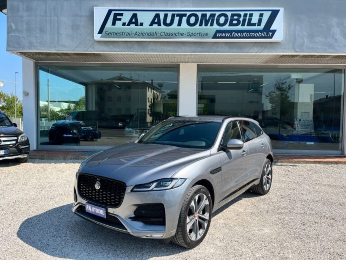 Jaguar F-Pace 2.0 D 204 CV AWD aut. R-Dynamic Black (12)