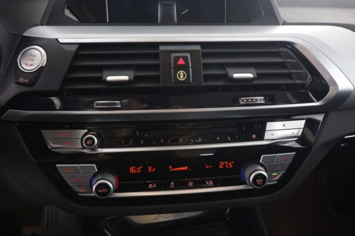 BMW X3 xDrive20d Business Advantage (12)