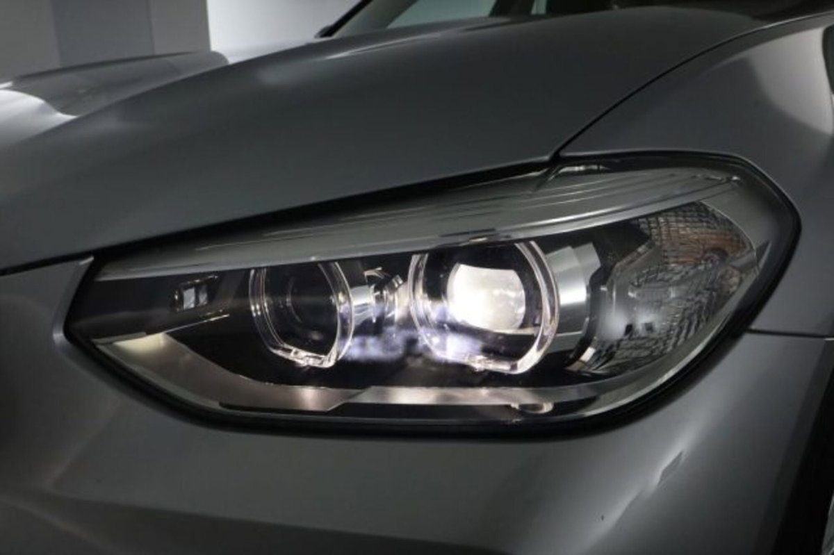 BMW X3 xDrive20d Business Advantage (9)